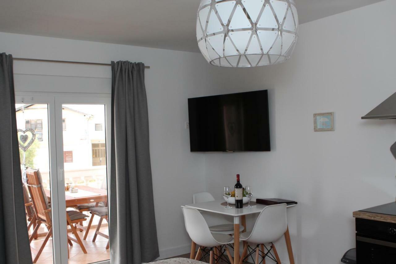 Apartments Mirela فوديس المظهر الخارجي الصورة